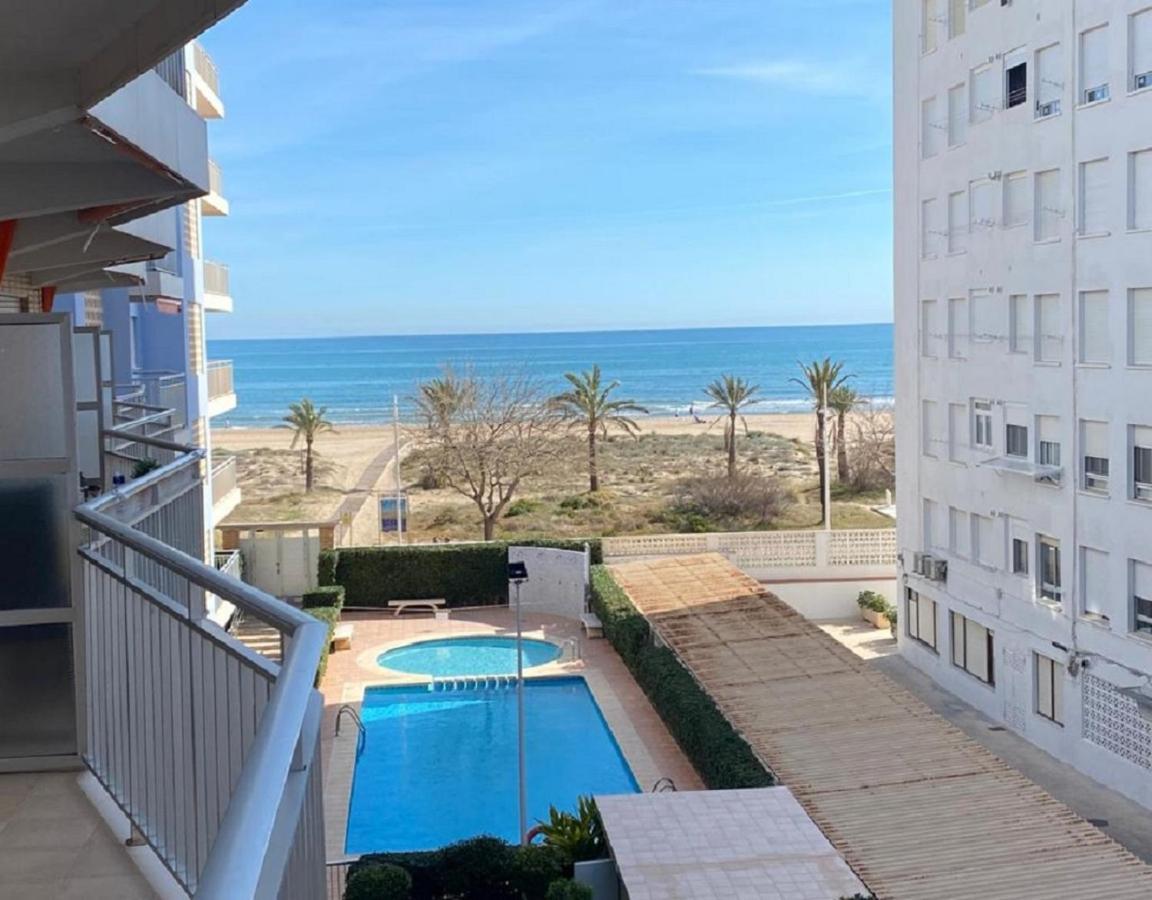 Monela Front Beach Solo Familias Playa de Gandia Luaran gambar
